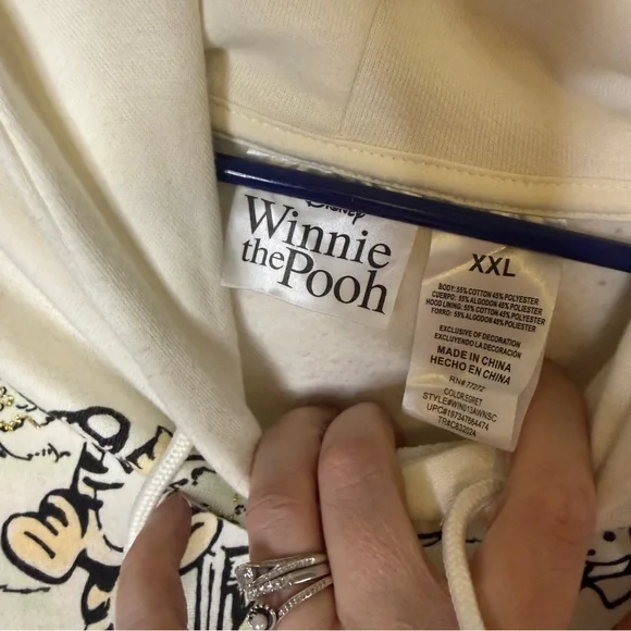 Winnie the Pooh Party White Hoodie Size XXL - Picture 3 of 6